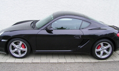 Porsche Cayman #1