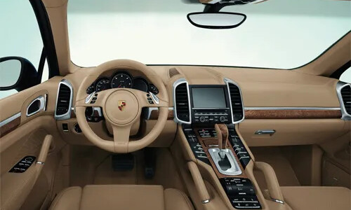 Porsche Macan #16
