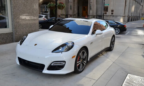 Porsche Panamera #7