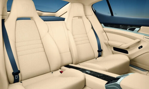 Porsche Panamera #10