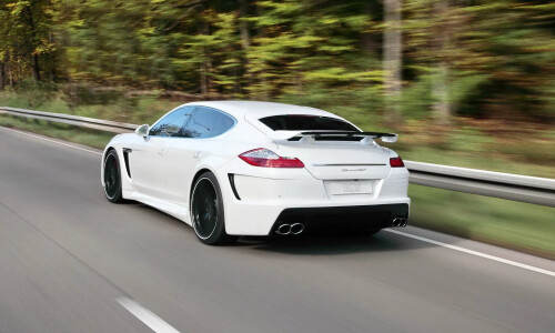 Porsche Panamera #12
