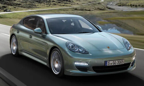 Porsche Panamera Diesel #1