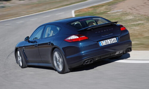 Porsche Panamera GTS #5