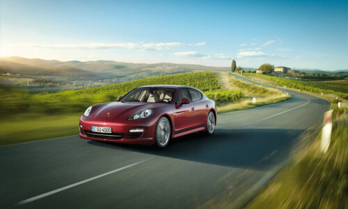 Porsche Panamera V6 #18