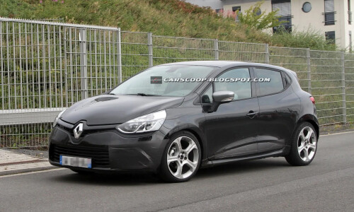 Renault Clio #10