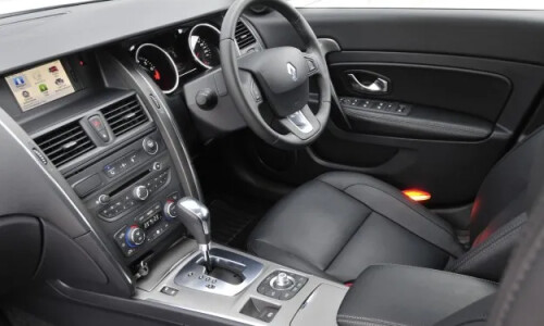 Renault Latitude #4