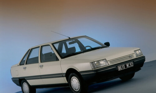 Renault R 21 #6