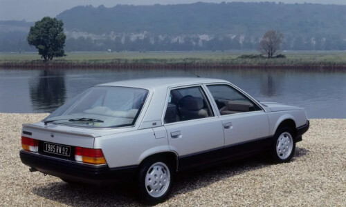 Renault R 25 #11