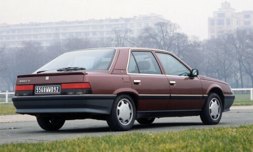 Renault R 25 #17
