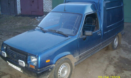 Renault Rapid #12