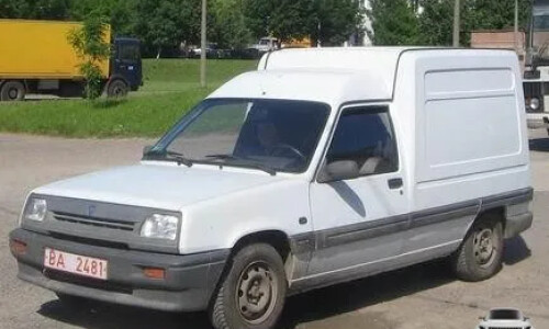 Renault Rapid #15
