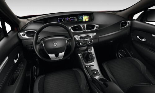 Renault Scenic XMOD #1