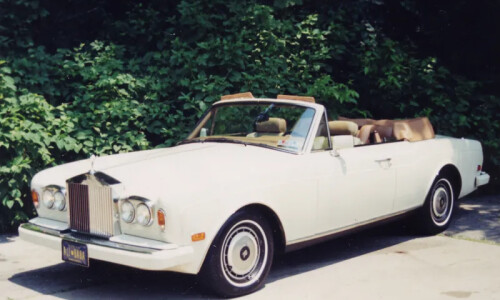 Rolls-Royce Corniche #11