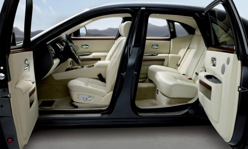 Rolls-Royce Ghost #10