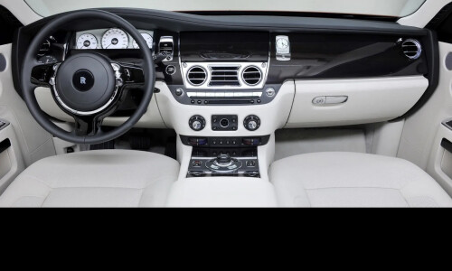 Rolls-Royce Ghost #14