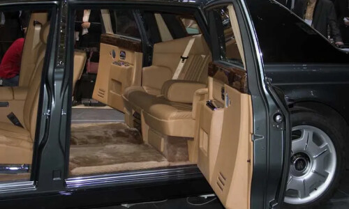 Rolls-Royce Phantom LWB #5