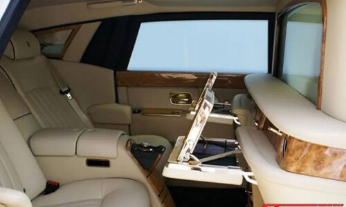Rolls-Royce Phantom LWB #7