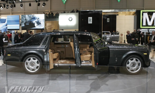 Rolls-Royce Phantom LWB #14