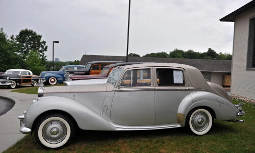 Rolls-Royce Silver Dawn #6