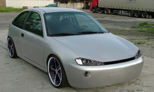Rover 200 #11