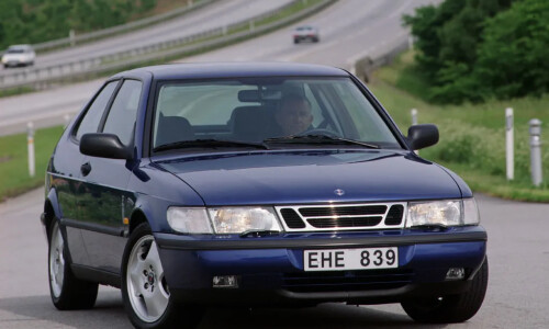 Saab 900 #5