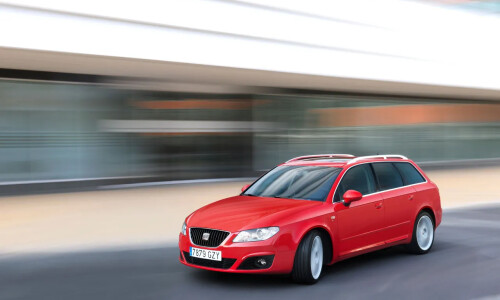 SEAT Exeo ST 2.0 TDI Multitronic #3