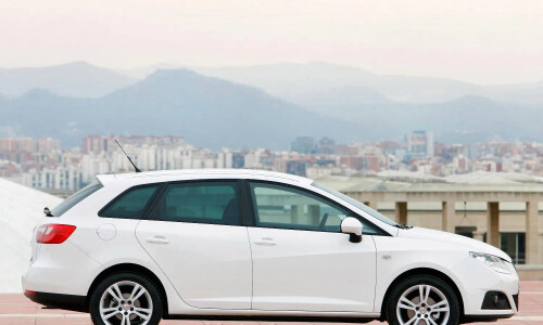 SEAT Ibiza ST #7