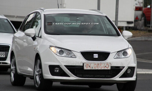 SEAT Ibiza ST #8