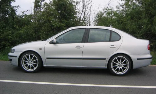 SEAT Toledo #13