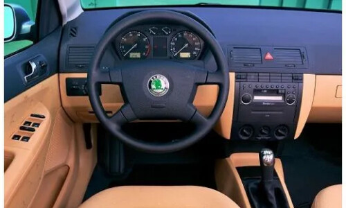Skoda Fabia 1.2 #1