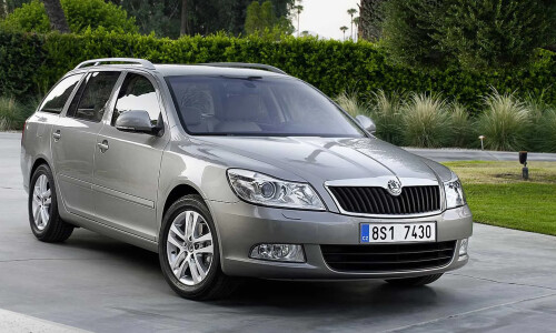 Skoda Octavia Combi #6