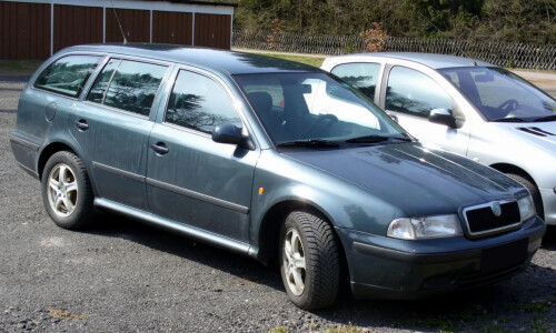 Skoda Octavia Combi #9