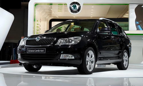 Skoda Octavia Combi #14