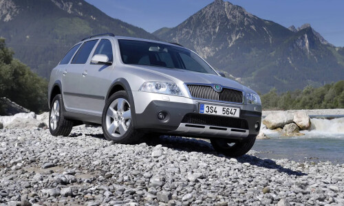 Skoda Octavia Combi 4x4 #2
