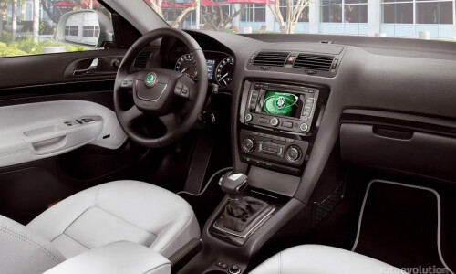 Skoda Octavia Combi 4x4 #9
