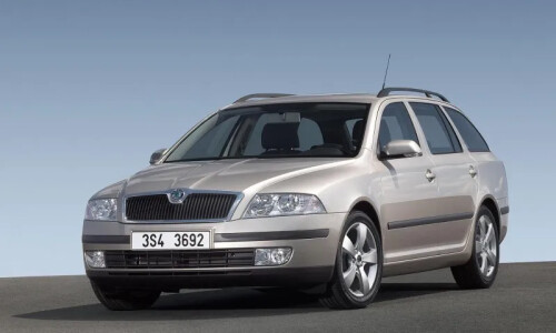 Skoda Octavia Combi Advance #8
