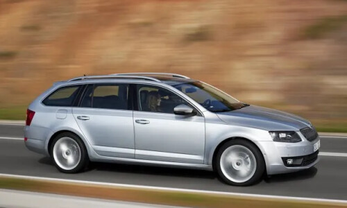 Skoda Octavia Combi Limited Edition GT #6