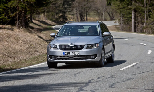 Skoda Octavia Combi Limited Edition GT #8