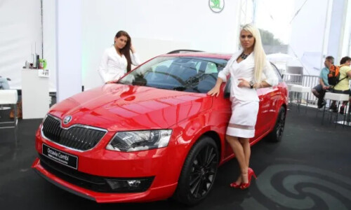 Skoda Octavia Combi Limited Edition GT #9
