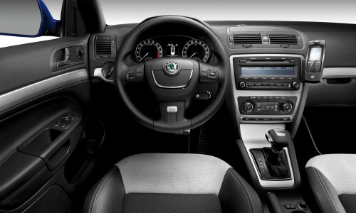 Skoda Octavia Combi Tour #12