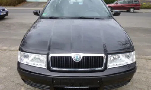 Skoda Octavia Family Edition #10