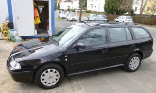 Skoda Octavia Family Edition #12