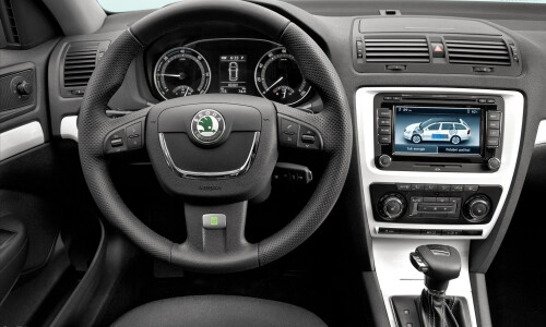 Skoda Octavia Green E Line #10