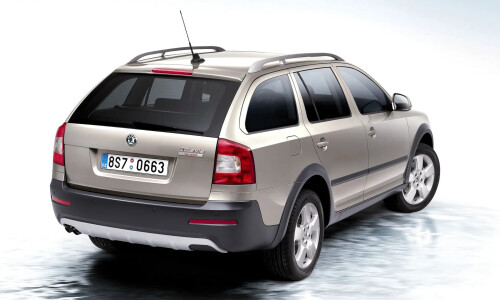 Skoda Octavia Scout #6