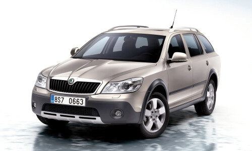 Skoda Octavia Scout #7