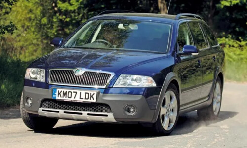 Skoda Octavia Scout 2.0 FSI #6