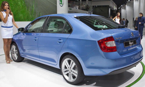 Skoda Rapid #7