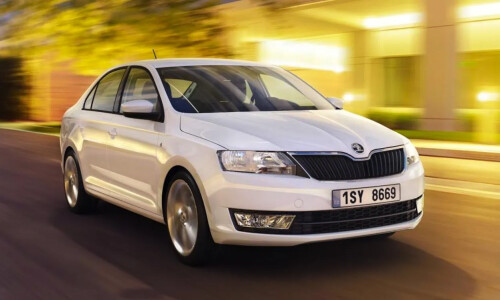 Skoda Rapid #14