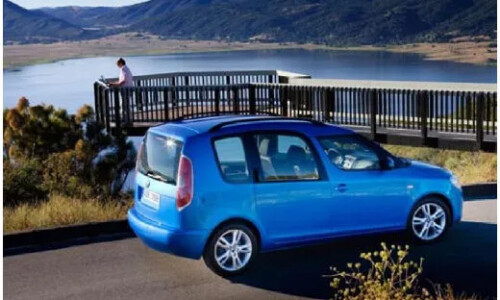 Skoda Roomster 1.6 16V #2