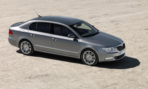 Skoda Superb #6